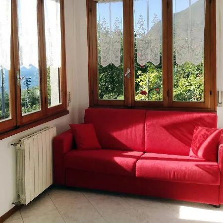 Locazione Turistica Casa Sofia * Serra SantʼAbbondio