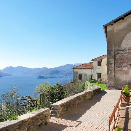 Locazione Turistica Casa Sofia * Serra SantʼAbbondio
